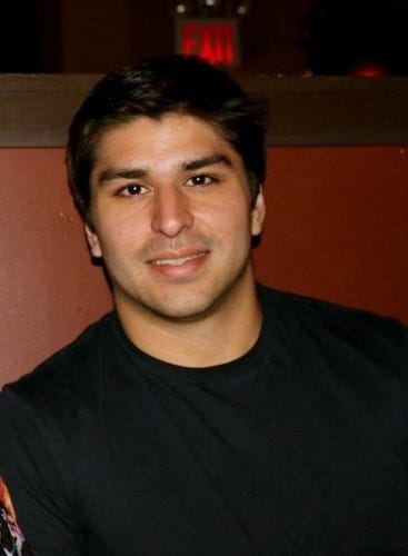 Ray Rangel – Medium