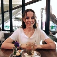 Ayşen Ay – Medium