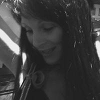 Jessica Lee – Medium