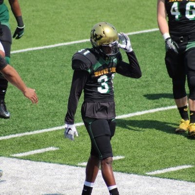 Devyn Manson – Medium