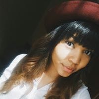 Rae Williams – Medium