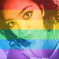 Adriene Barbosa – Medium