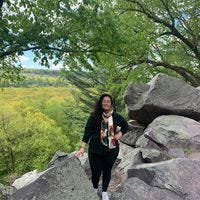 Kat Arina – Medium