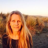 Nadia R Wolf – Medium