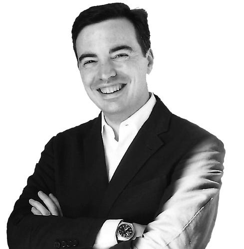 enrique-vinagrero-medium
