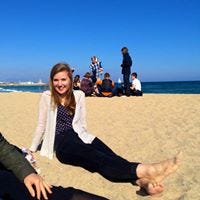 Maggie Wilson – Medium