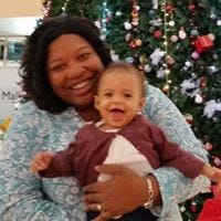 Nina Thomas – Medium