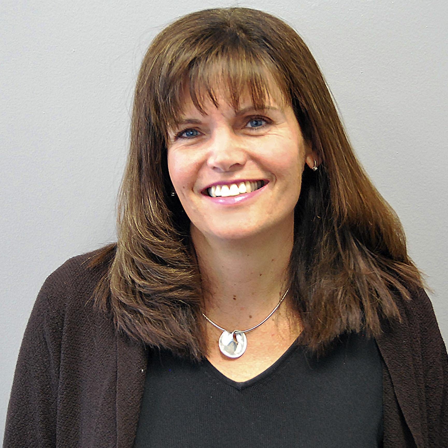 Mychelle Mollot – Medium