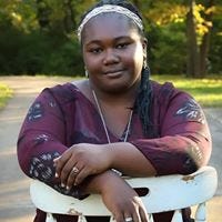 Alyssa Davis – Medium