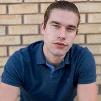 Antonio Smith – Medium