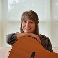 Louise TG – Medium