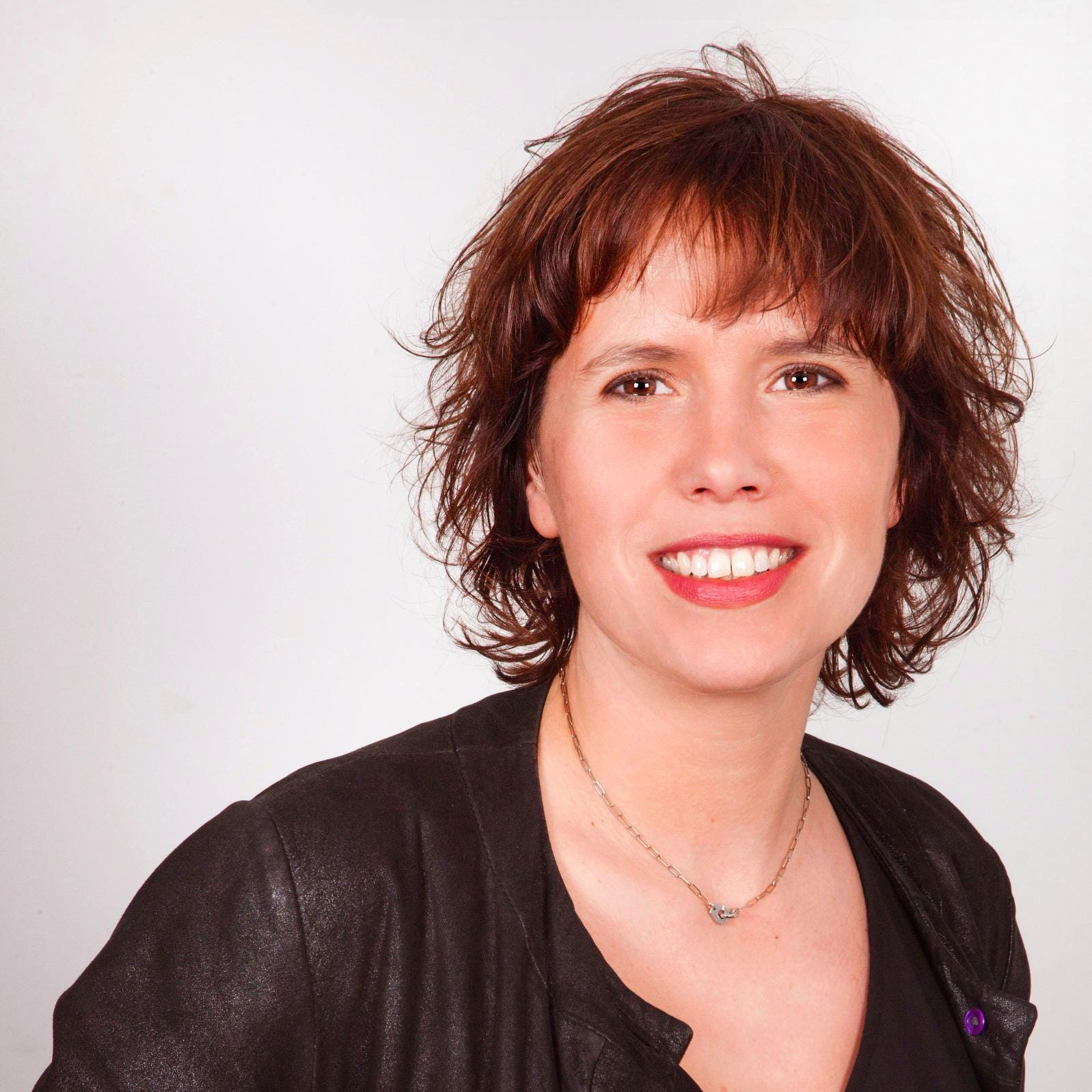 Cécile Morel – Medium