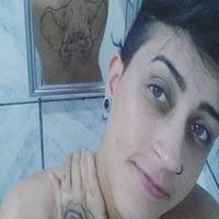 Amanda Marques – Medium