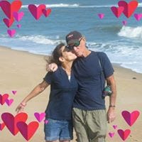 Holly Davidson – Medium