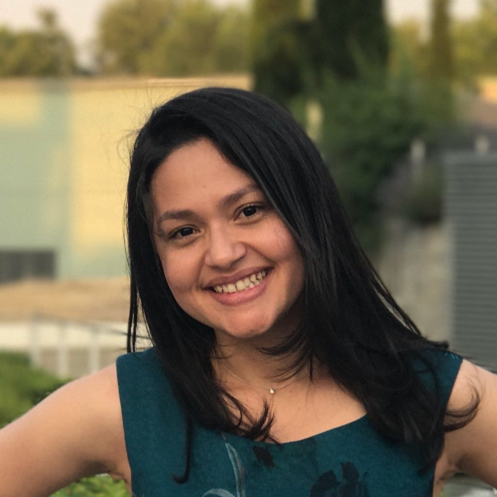 Adriana Rangel – Medium
