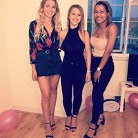 Nikki Marie Parkes – Medium