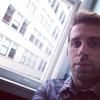 Ryan Rapp – Medium