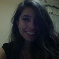 Carla Flores – Medium