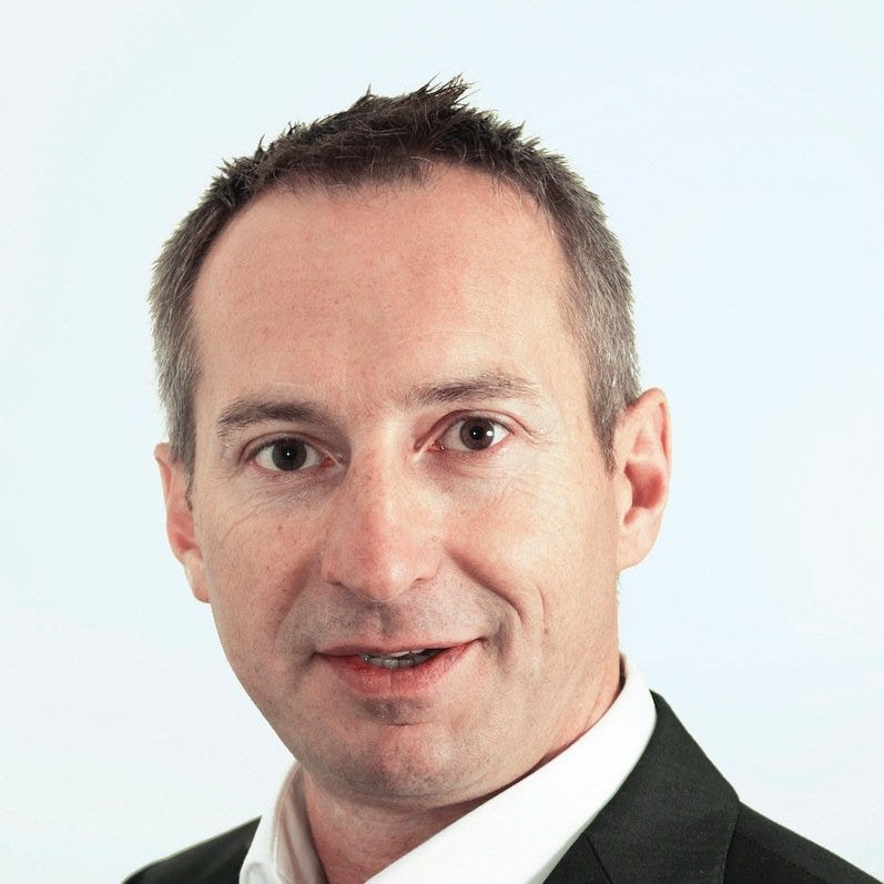 Dieter Janout Medium