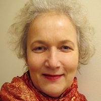 Elisabeth Mitchelmore – Medium
