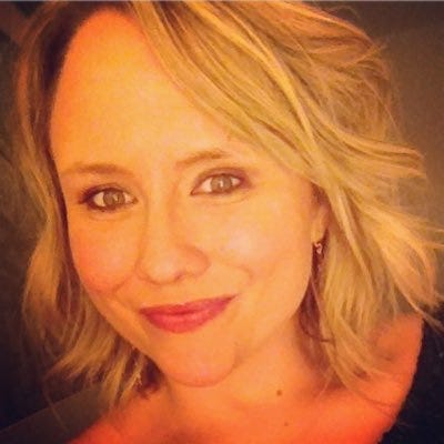 Nikki Daniel – Medium