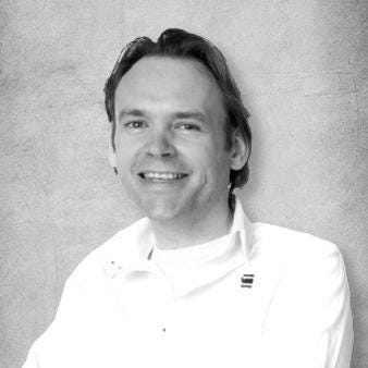 Mike Rynart – Medium