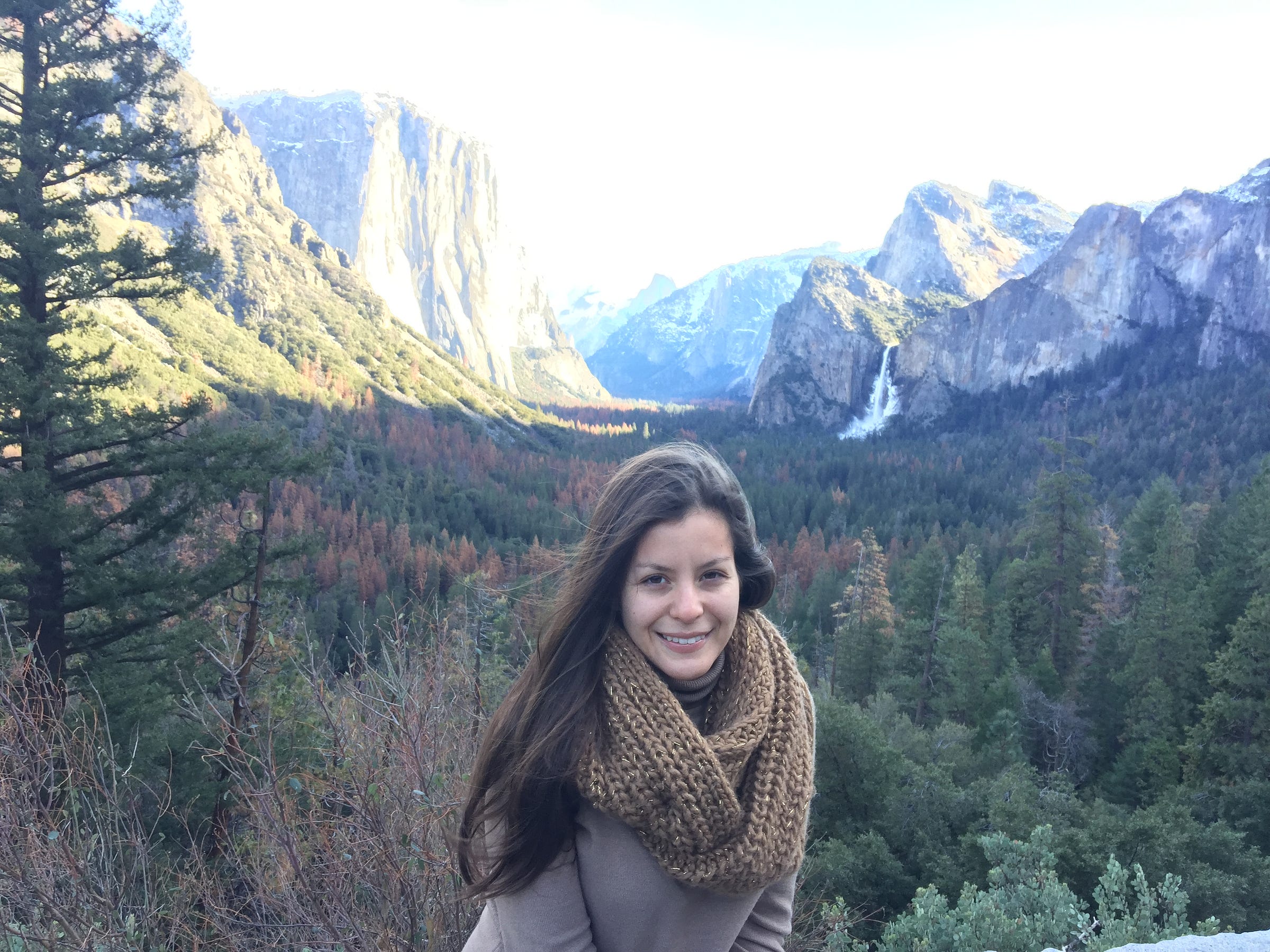 Yannery Vargas – Medium
