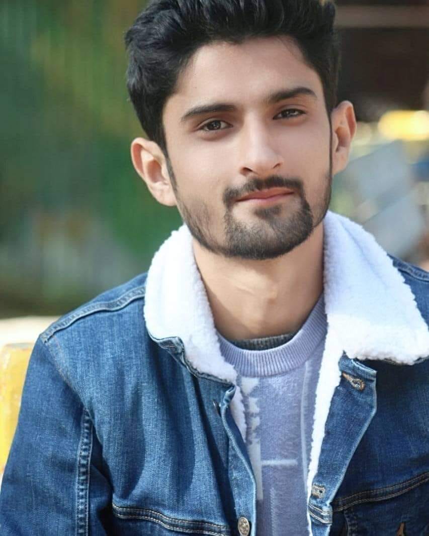 Fasi ul hassan shah medium
