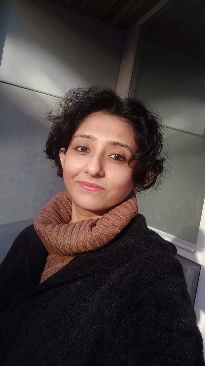 esha-adhya-medium