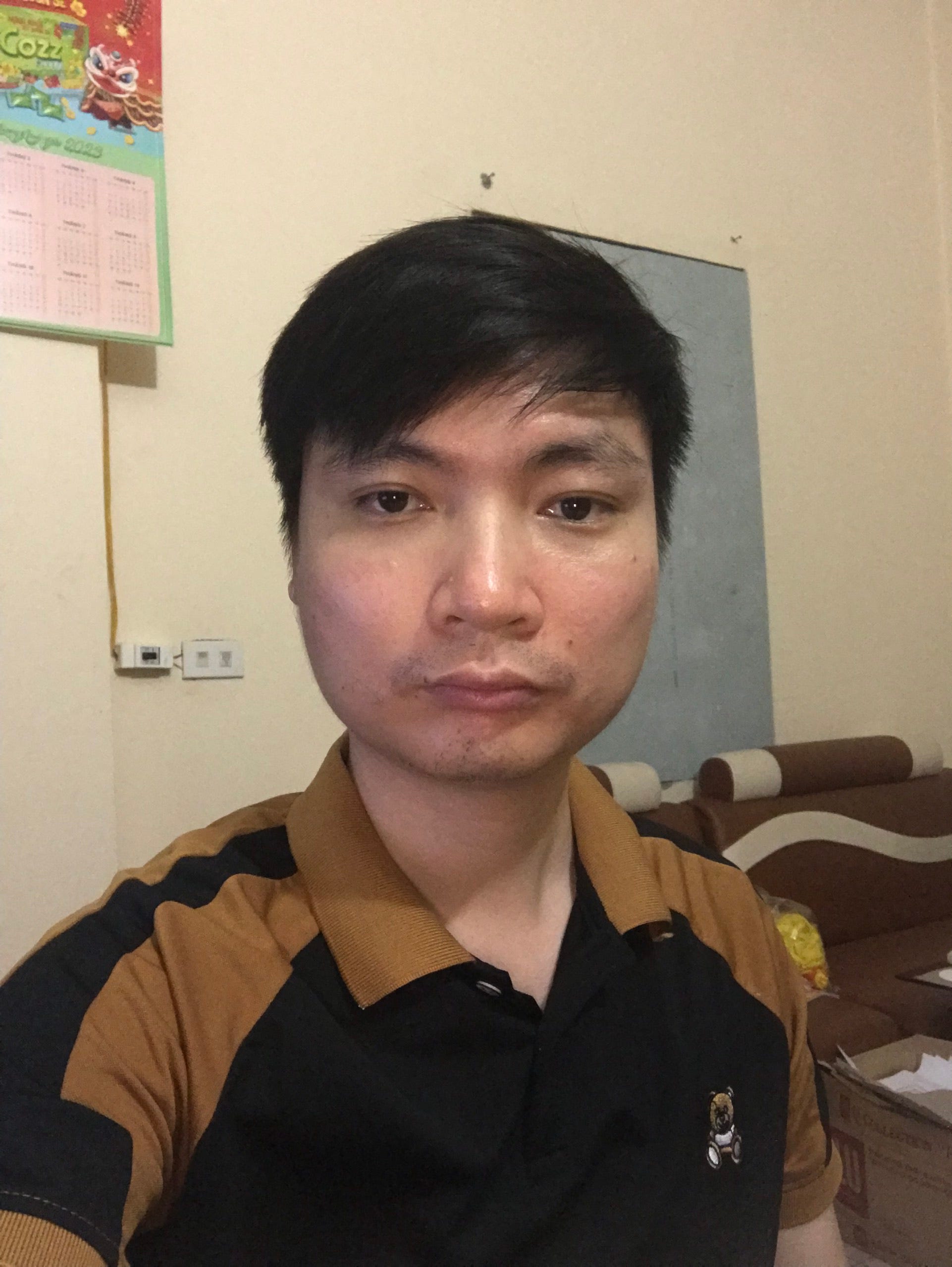 Thuan tee medium
