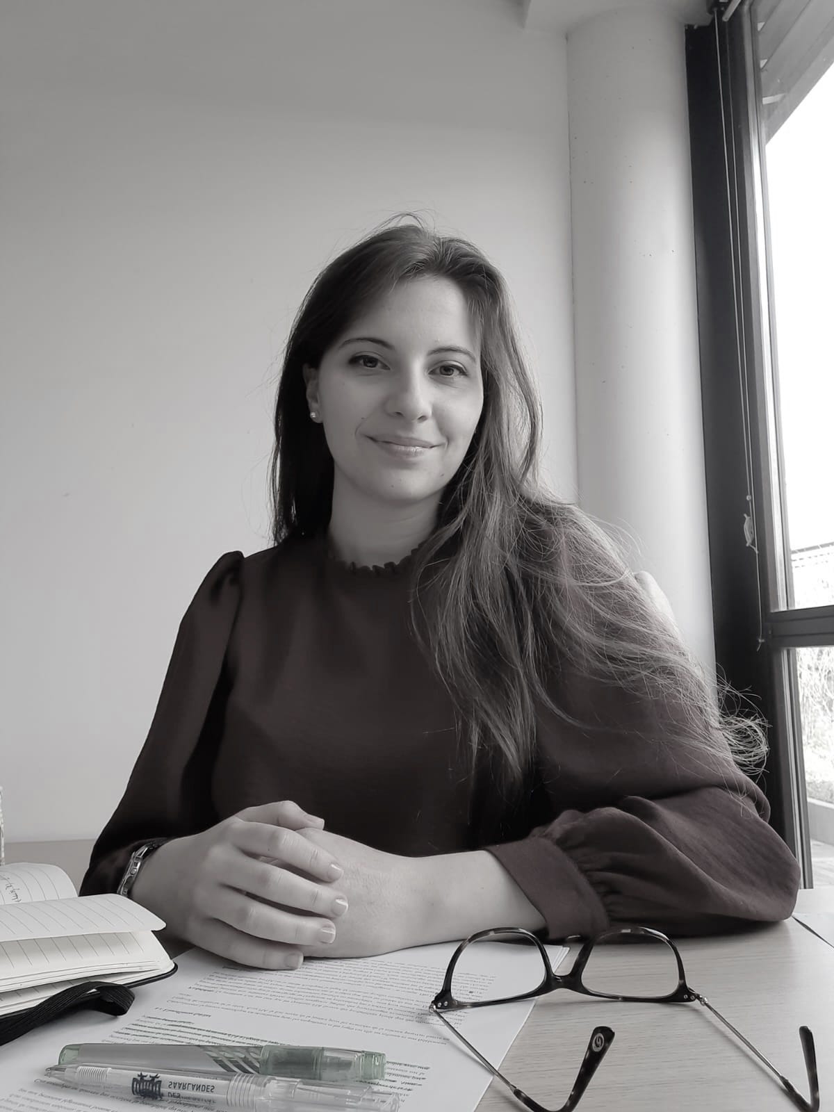 Yamina bouadi medium