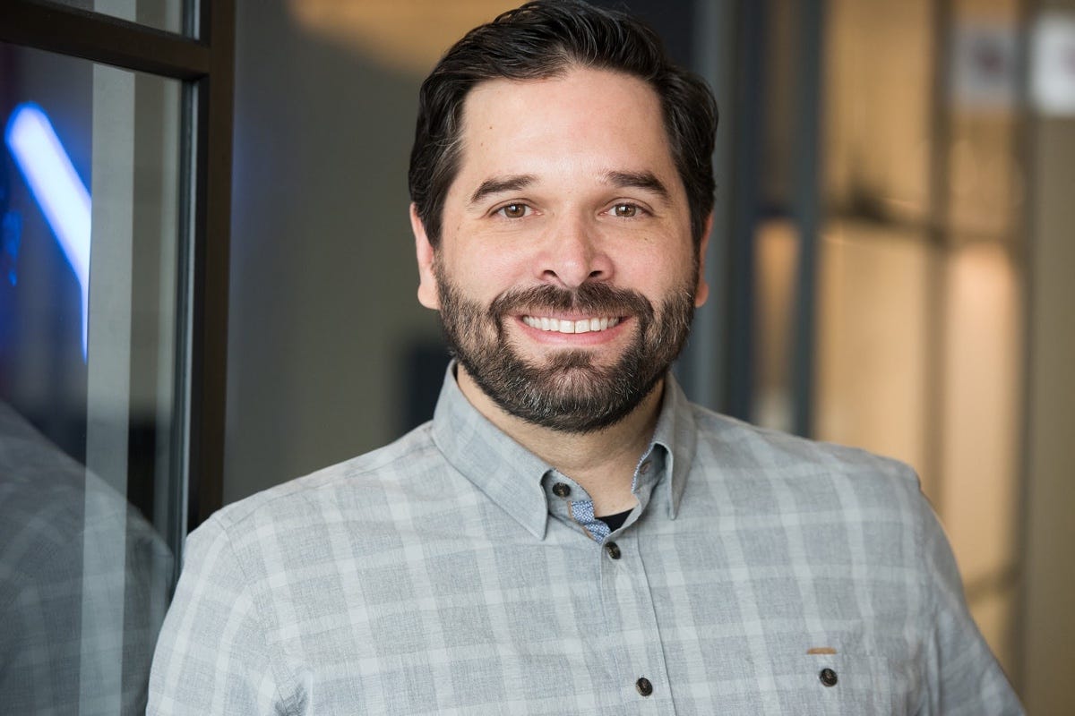 Stephen Tompkins Medium