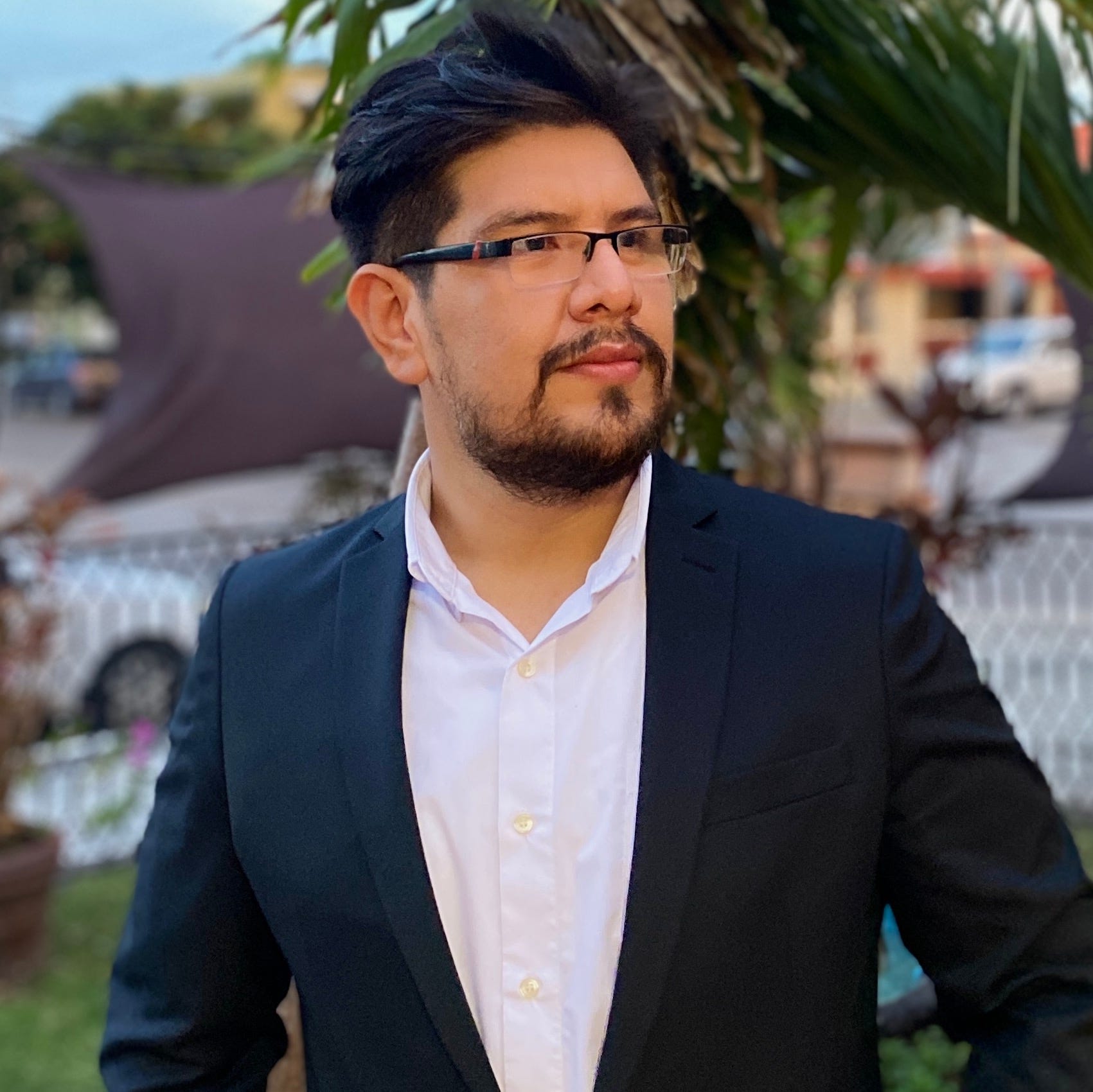 About Juan Pablo Valdez Medium