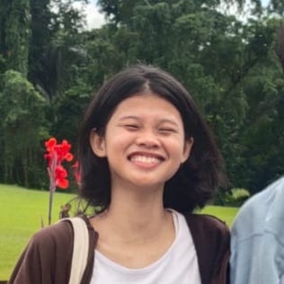 Febby – Medium