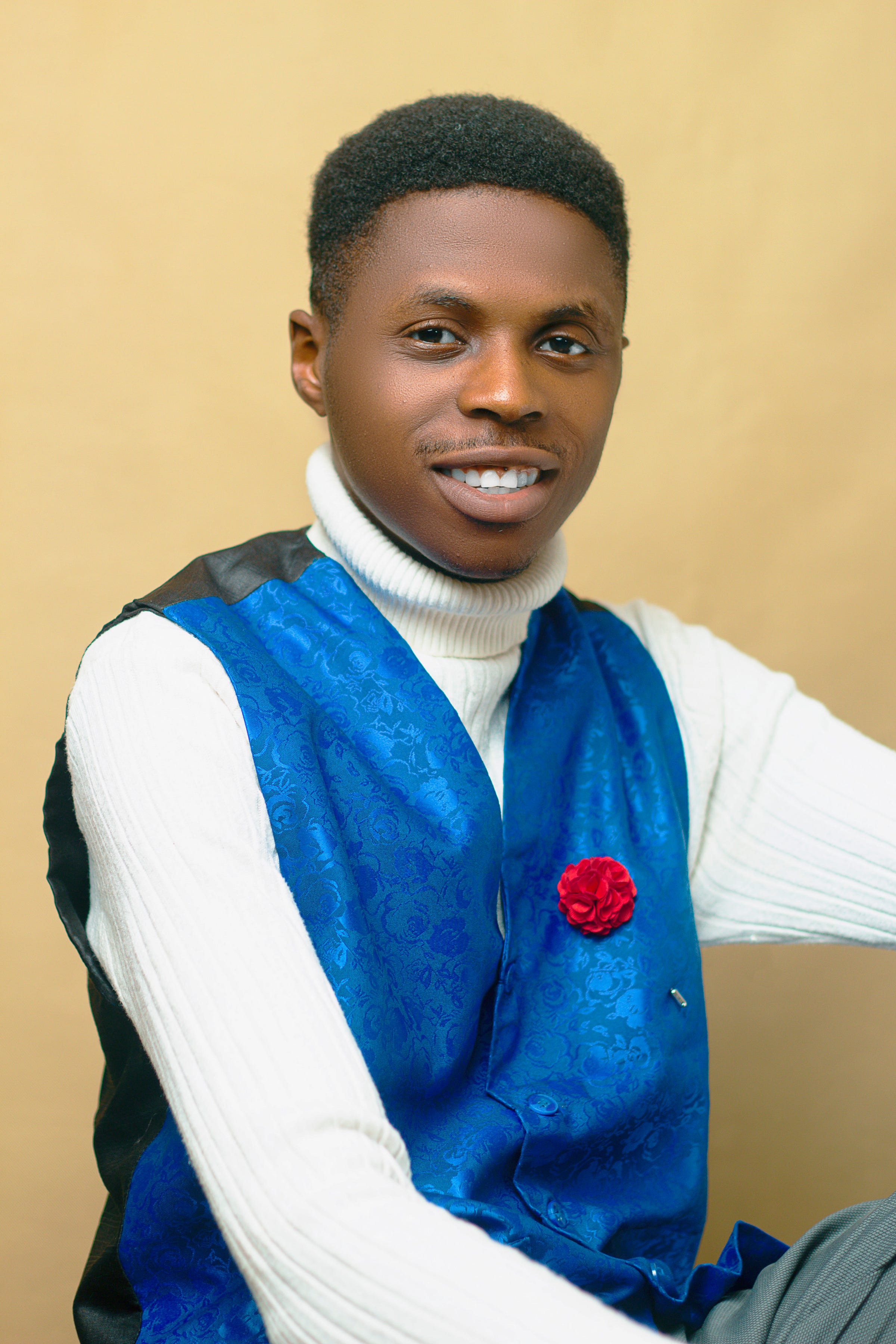 Titus Ojediran Medium titus-ojediran-medium