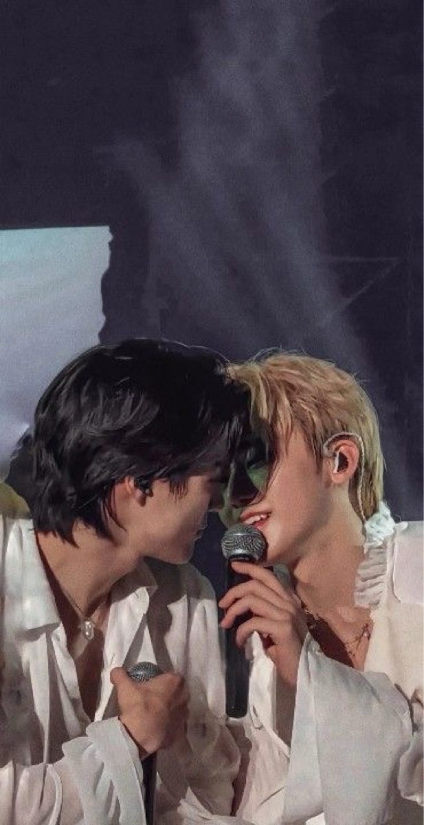 About – 24/7J – Medium