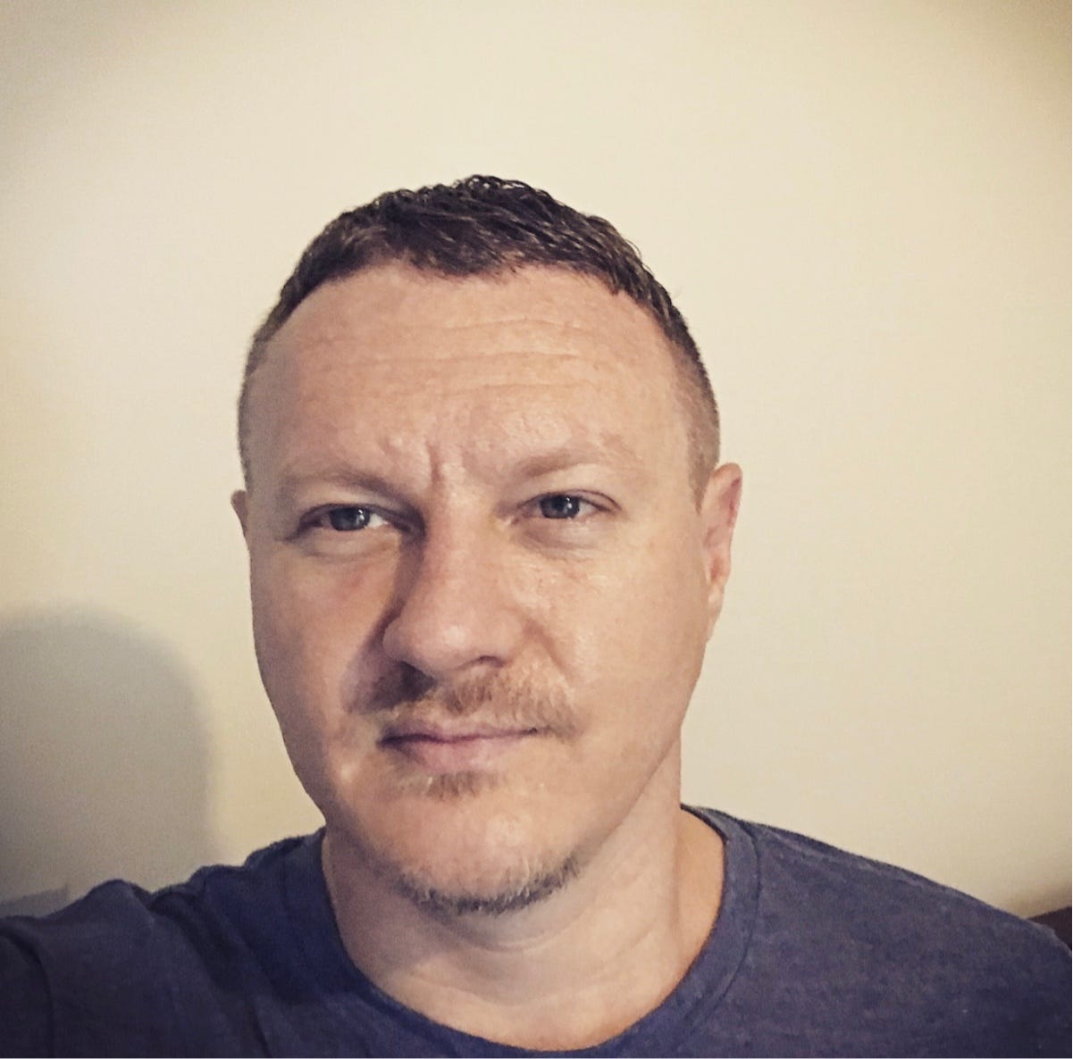 Oliver Galloway Medium