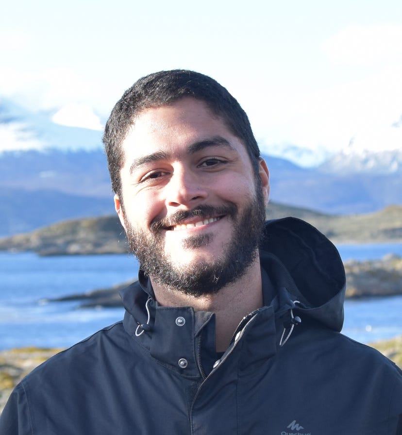 About Jesus Lopez Medium