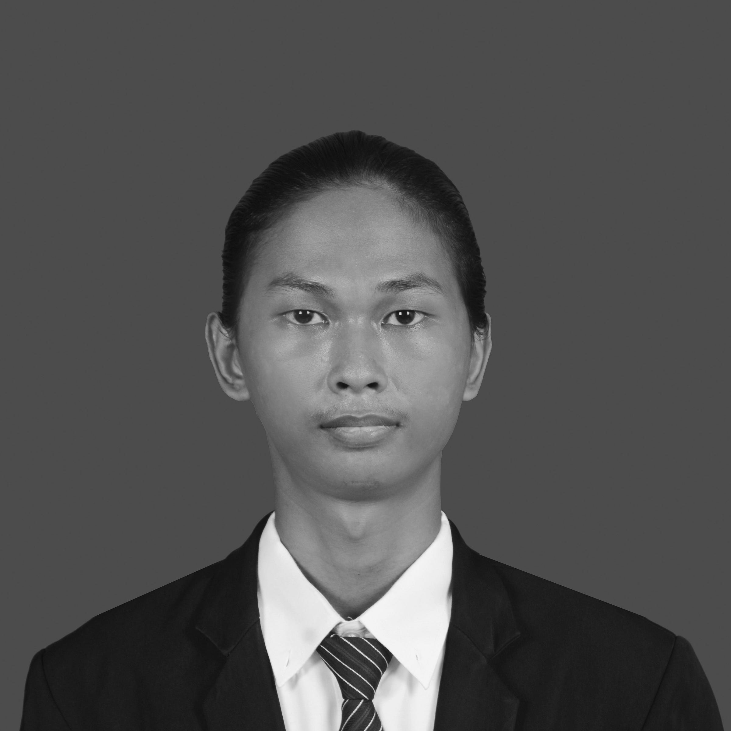 M qauli fikran leuguna medium