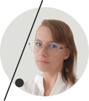 Adrianna Daria Dziadyk – Medium