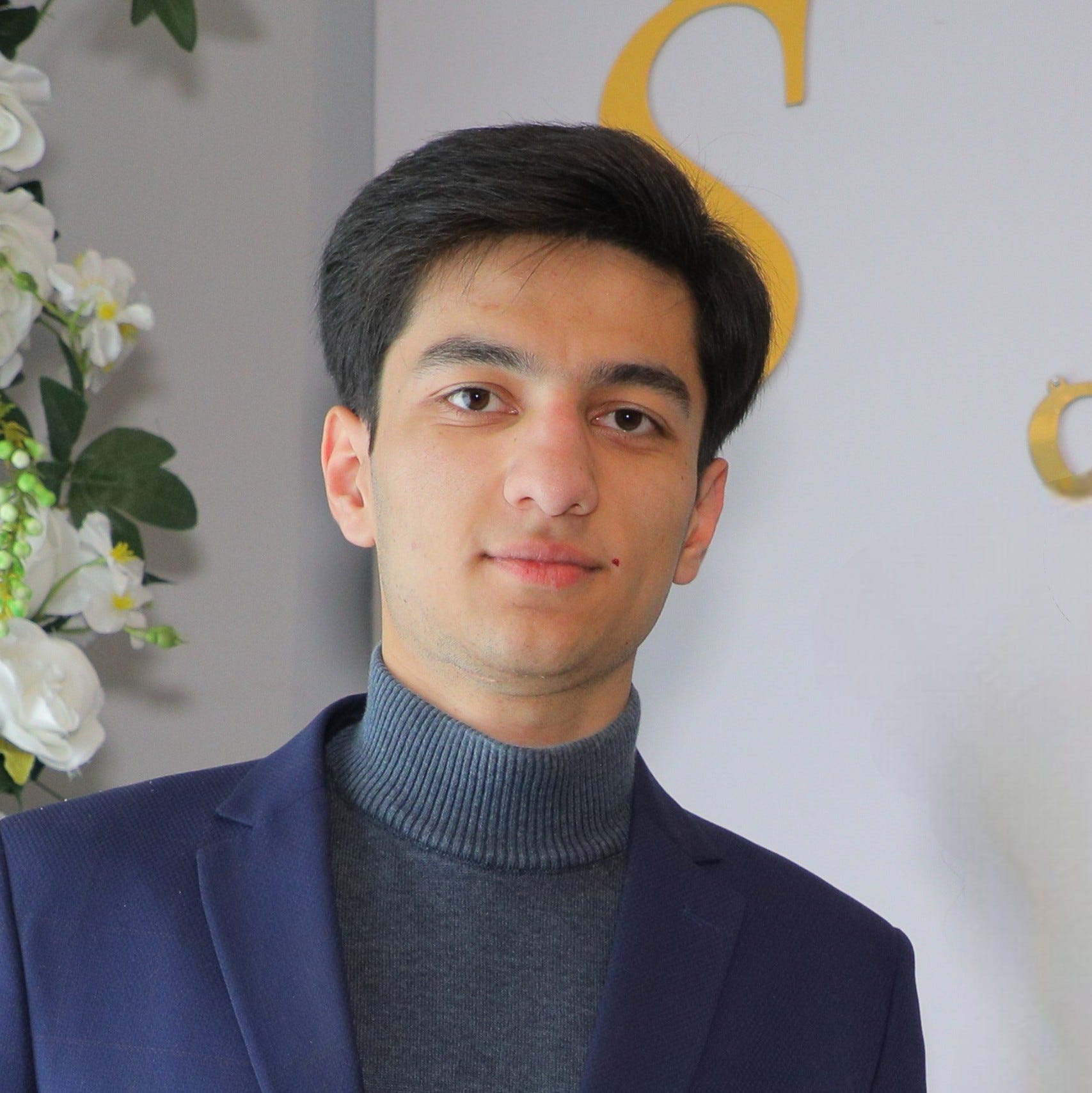 Abduraxmon asatullayev medium