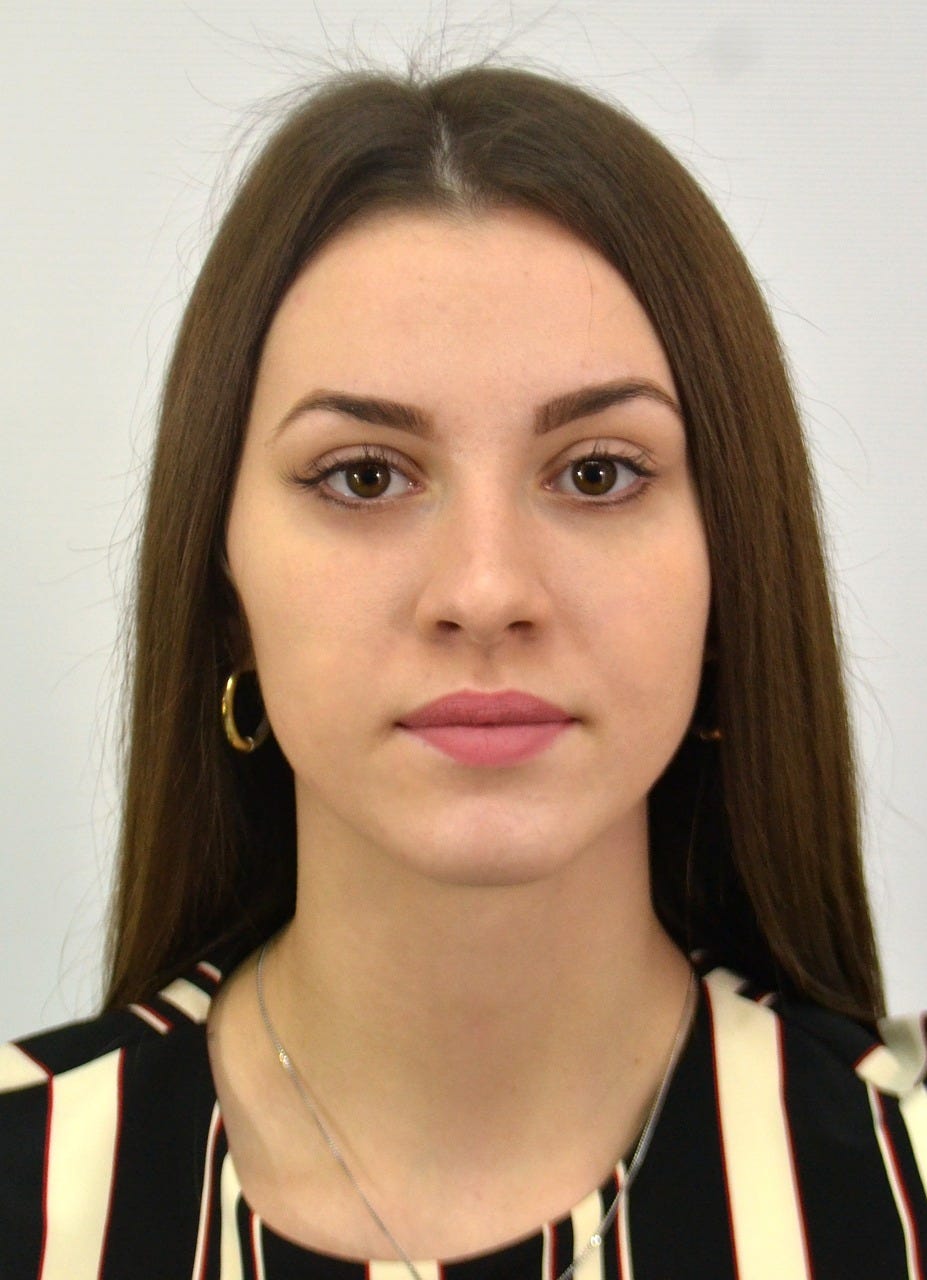 Lucy Effertz Medium Lucy Effertz Medium