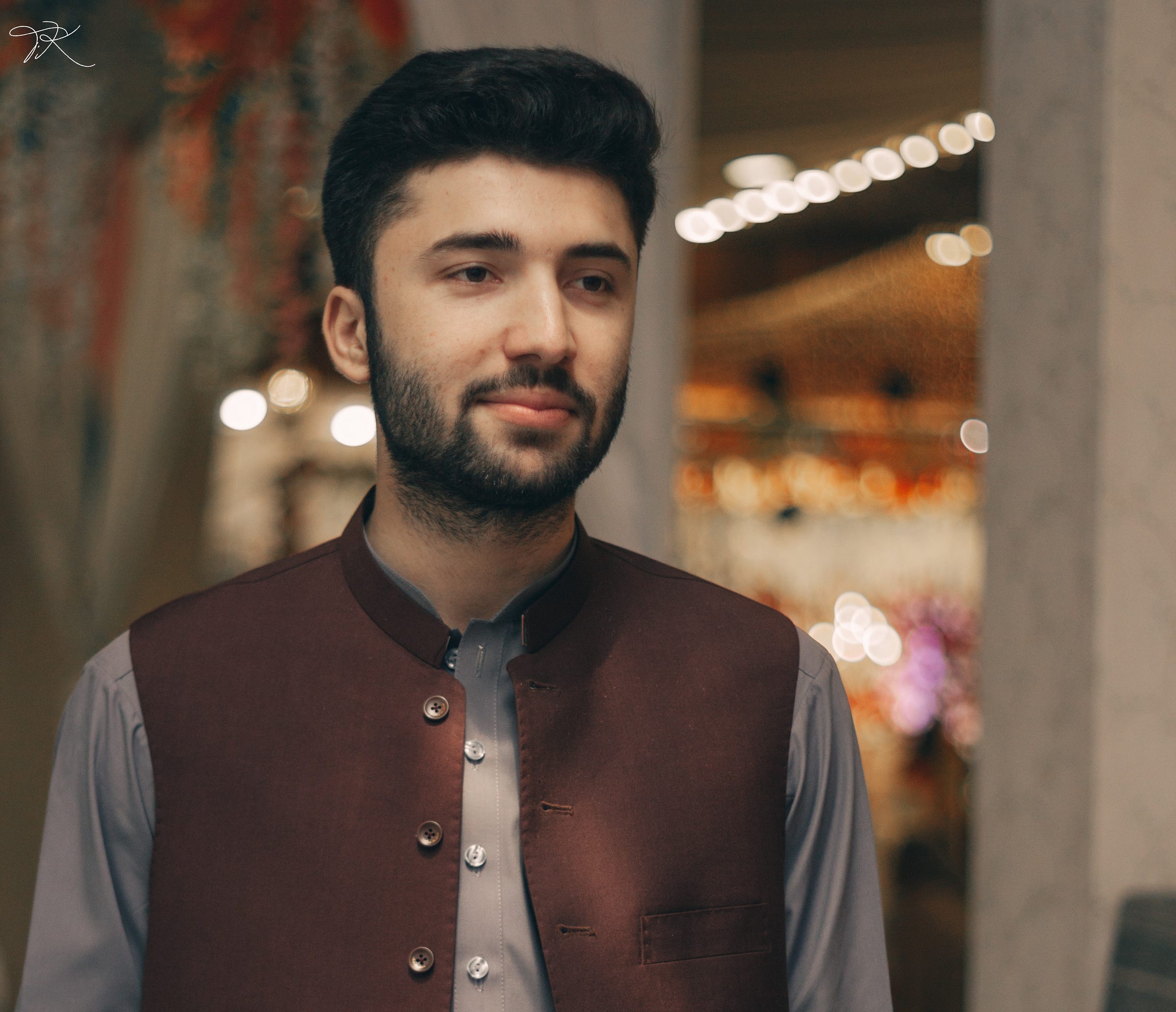 umair-khan-medium