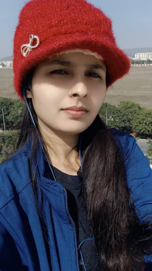 Pooja Rana – Medium