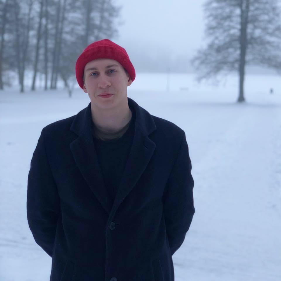 Erik Markus Kannike Medium