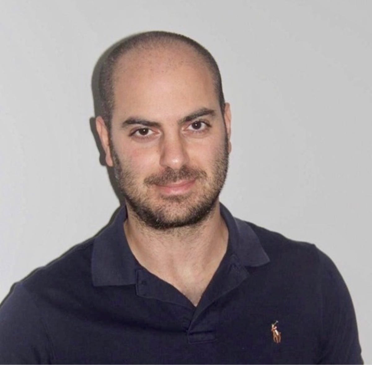 Ran Eliahu – Medium