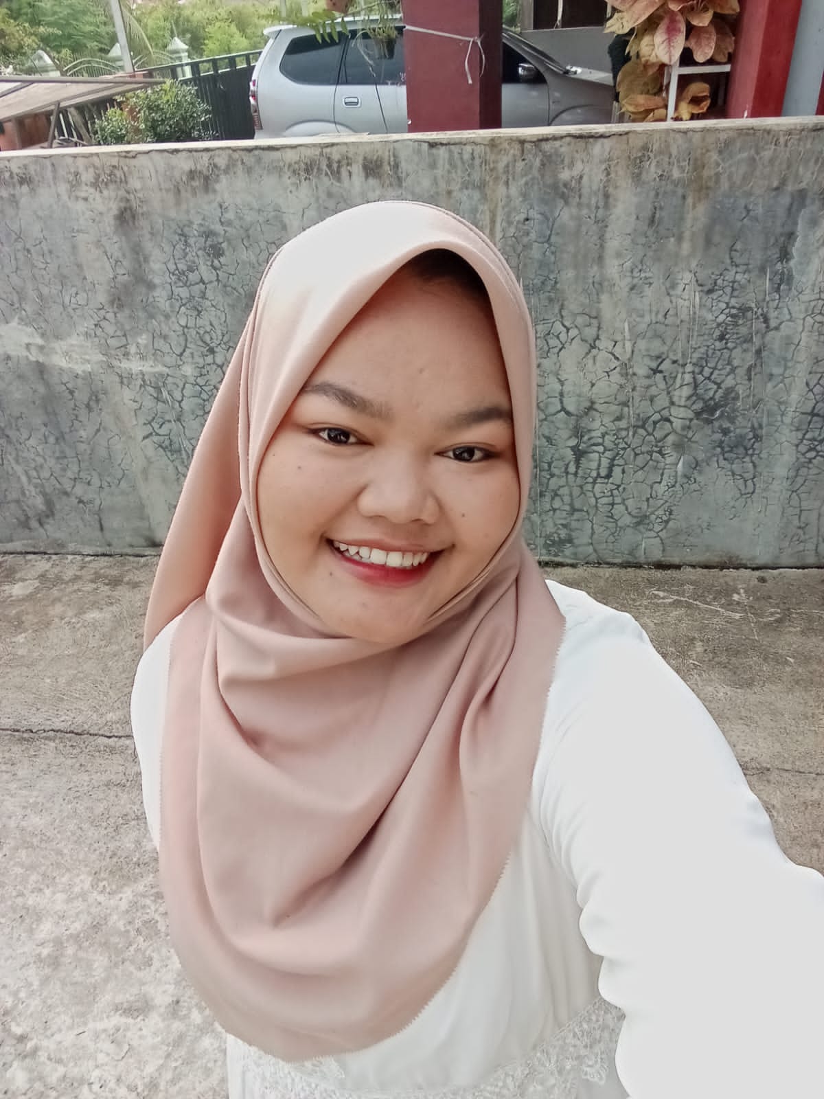 Anjelika Asti Ananta – Medium Anjelika Asti Ananta – Medium