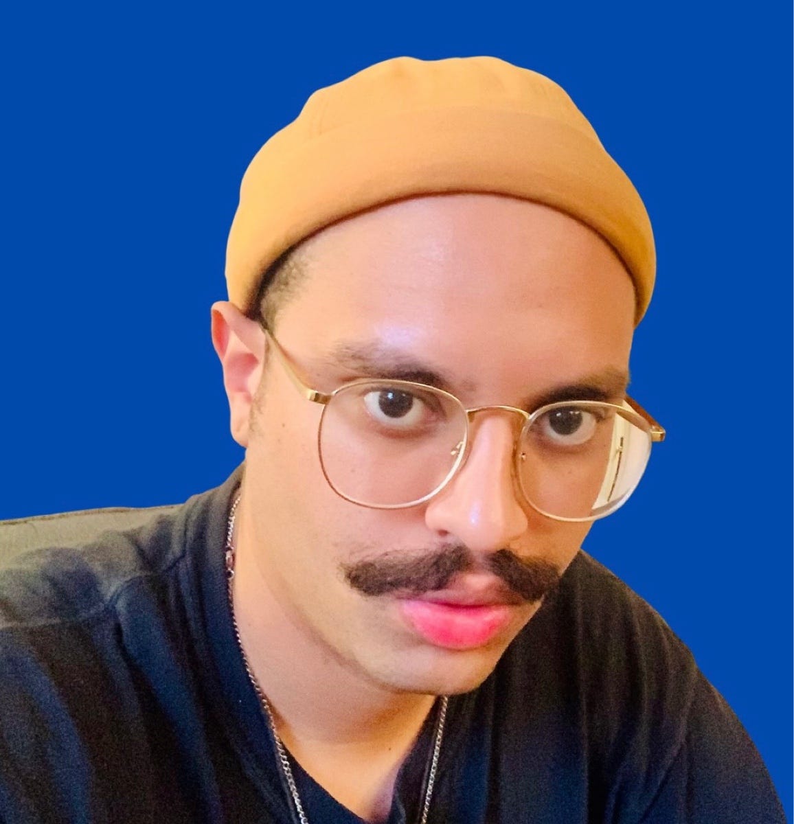 Cris Alba – Medium