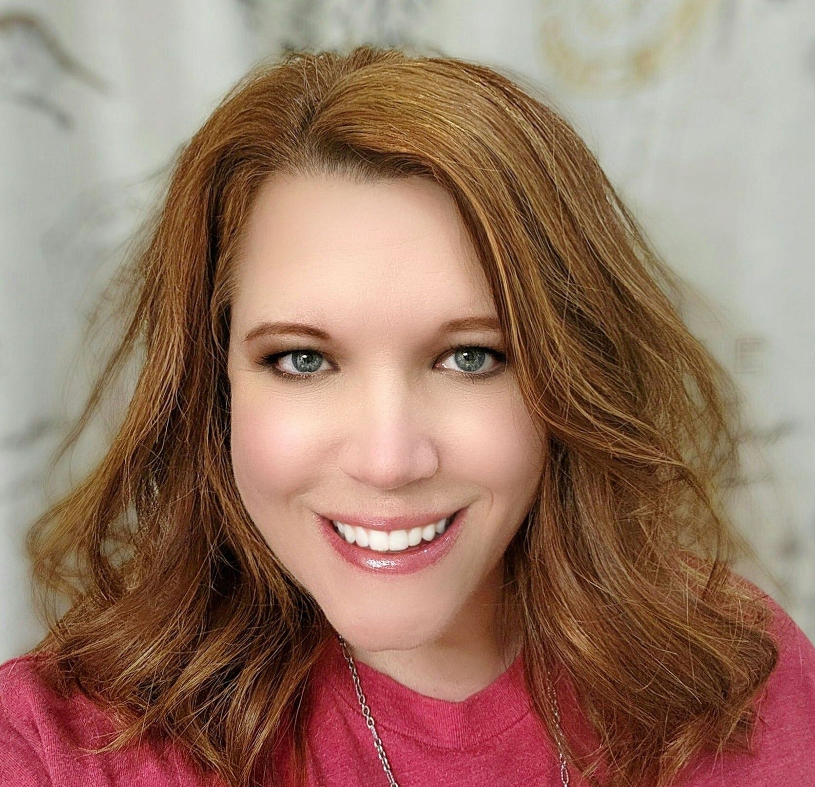 about-tina-howell-medium
