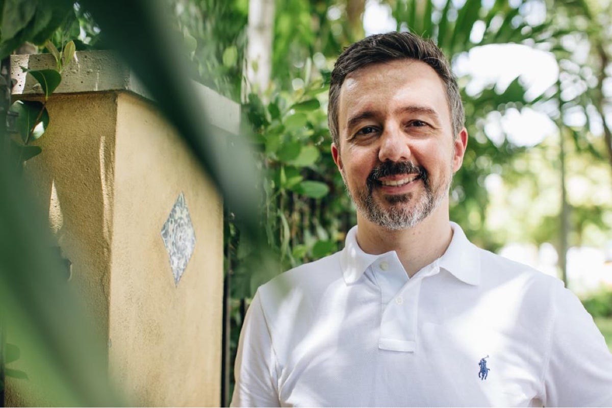 About Rodrigo Camargo Medium